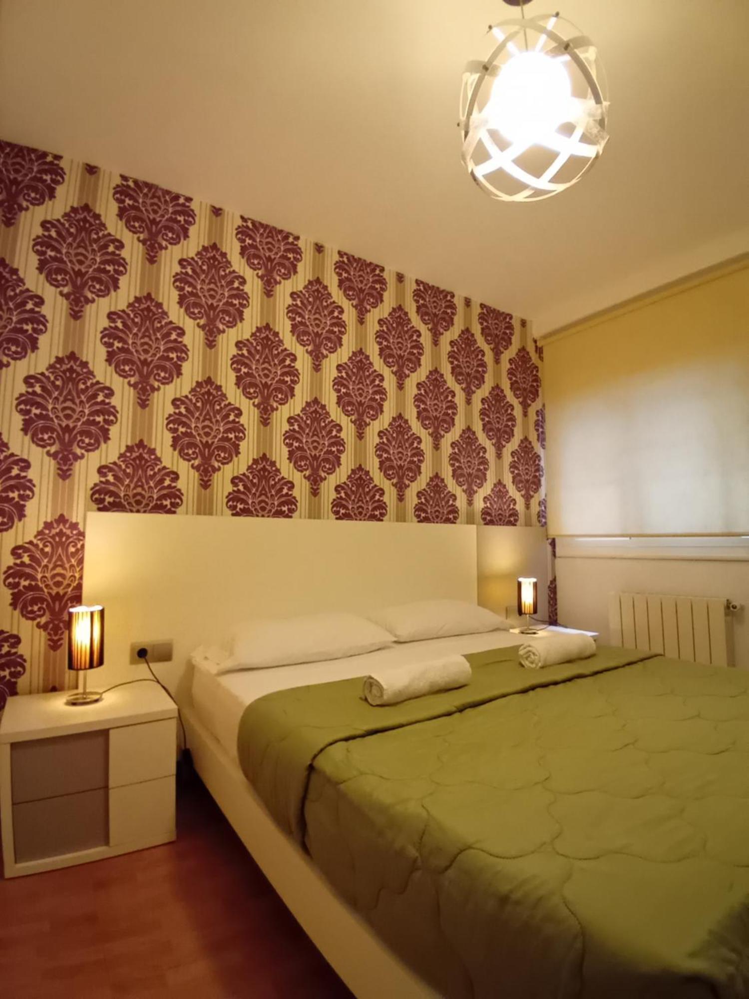 Amplio Apartamento Centro De Alicante Eksteriør billede