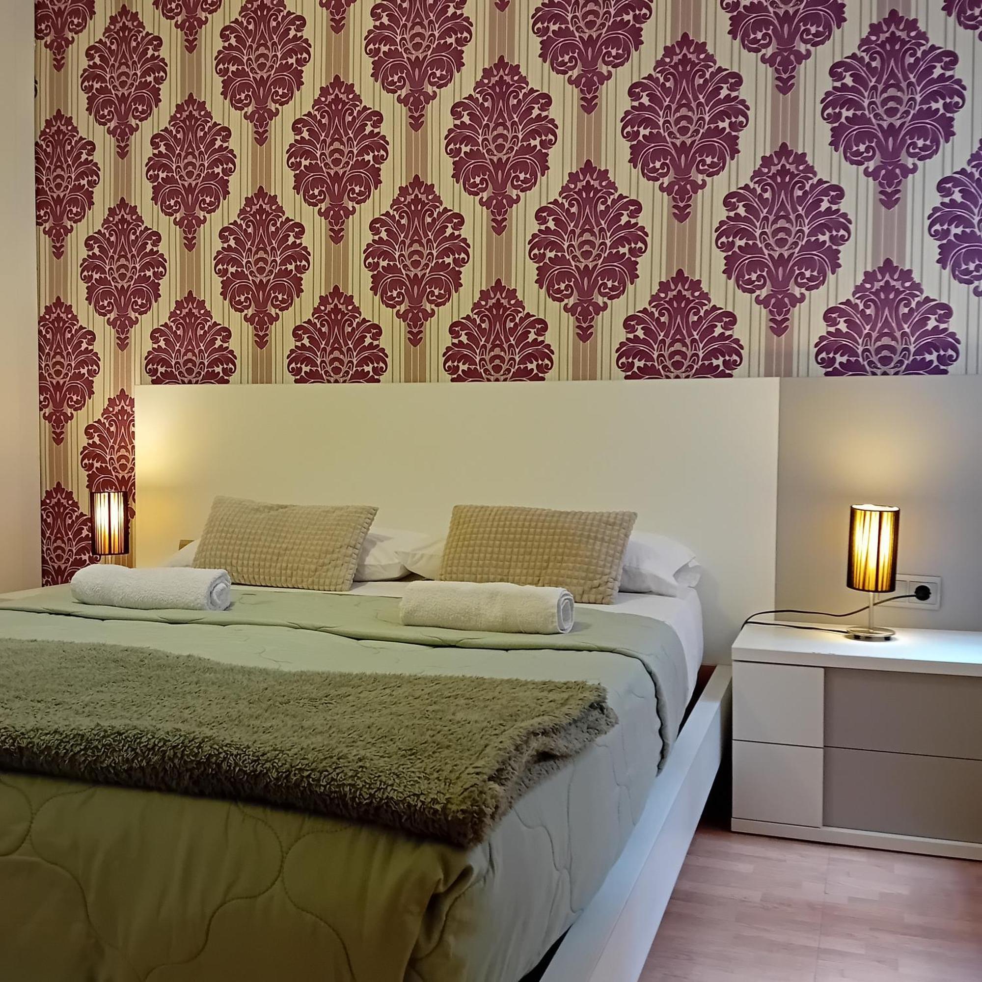 Amplio Apartamento Centro De Alicante Eksteriør billede